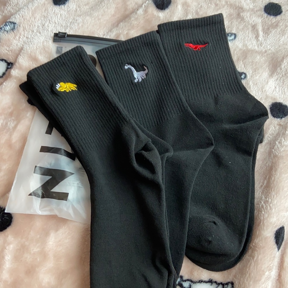 SHEIN 3 pack Dinosaur Black Long Socks